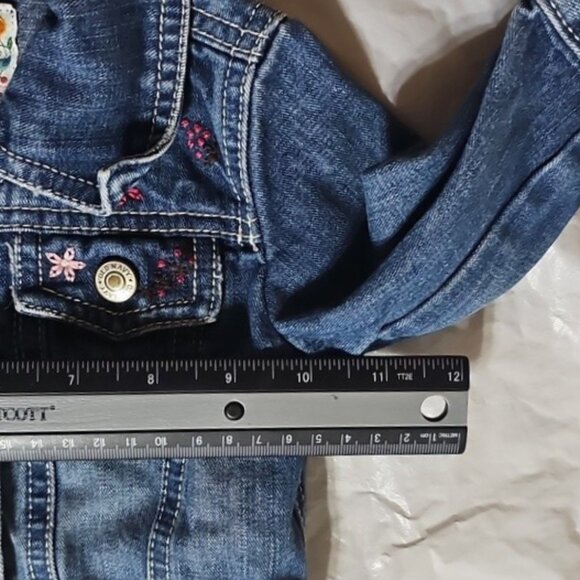 Old Navy Baby Girl Size 6-12 Months Jean Jacket with Embroidered Flowers Detail - Picture 14 of 16